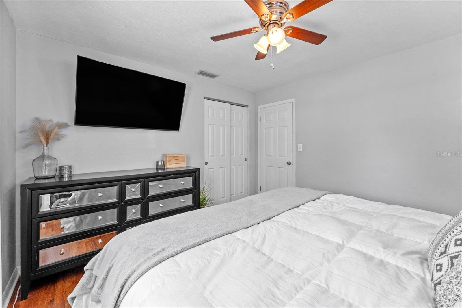 251 DAVISON AVE NE, ST PETERSBURG, FL, 33703