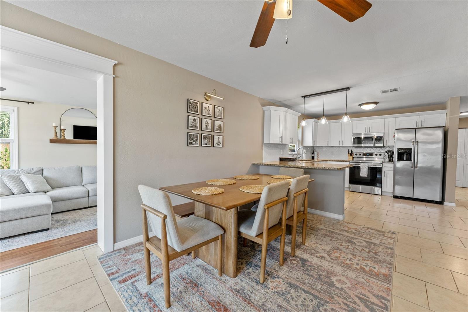 251 DAVISON AVE NE, ST PETERSBURG, FL, 33703
