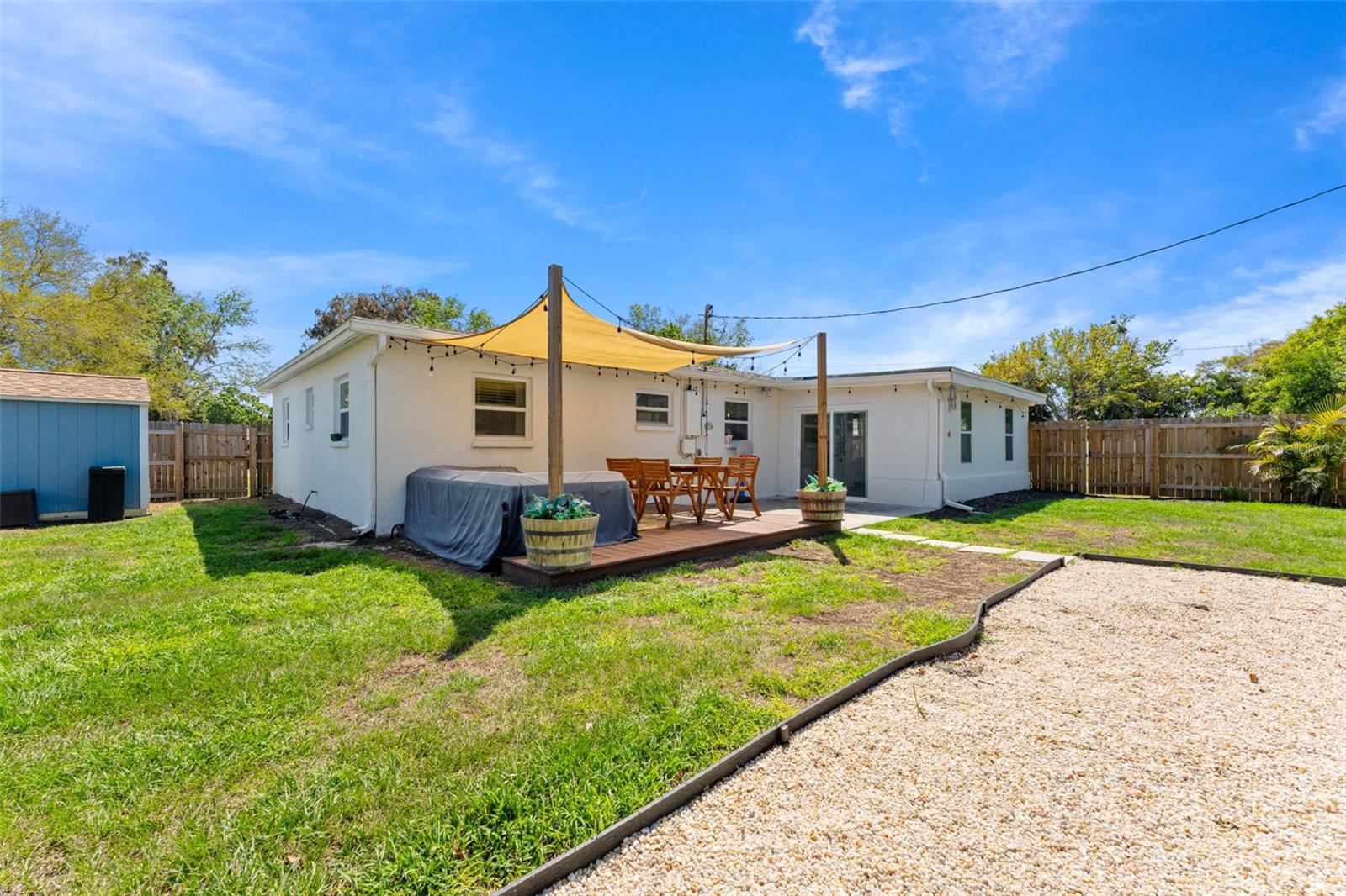 251 DAVISON AVE NE, ST PETERSBURG, FL, 33703