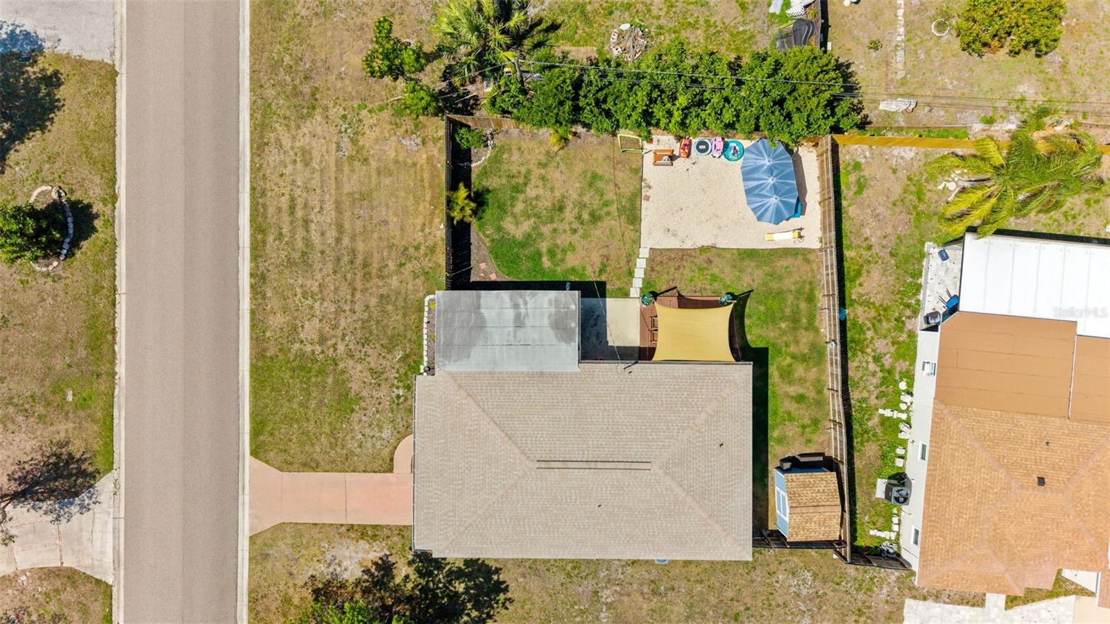 251 DAVISON AVE NE, ST PETERSBURG, FL, 33703