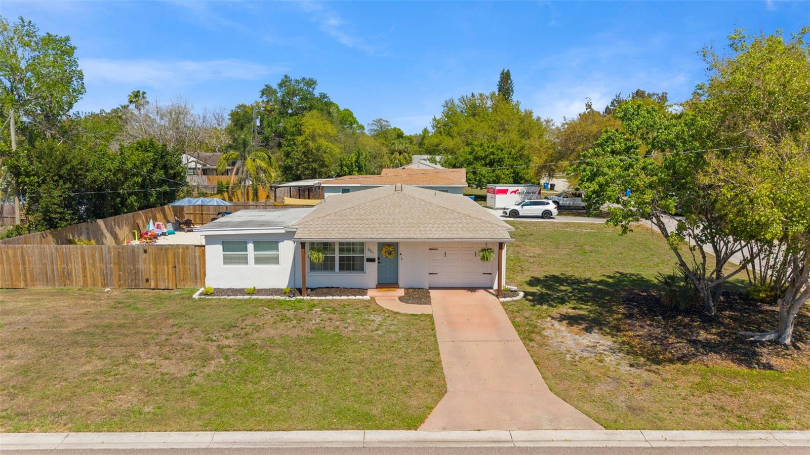 251 DAVISON AVE NE, ST PETERSBURG, FL, 33703
