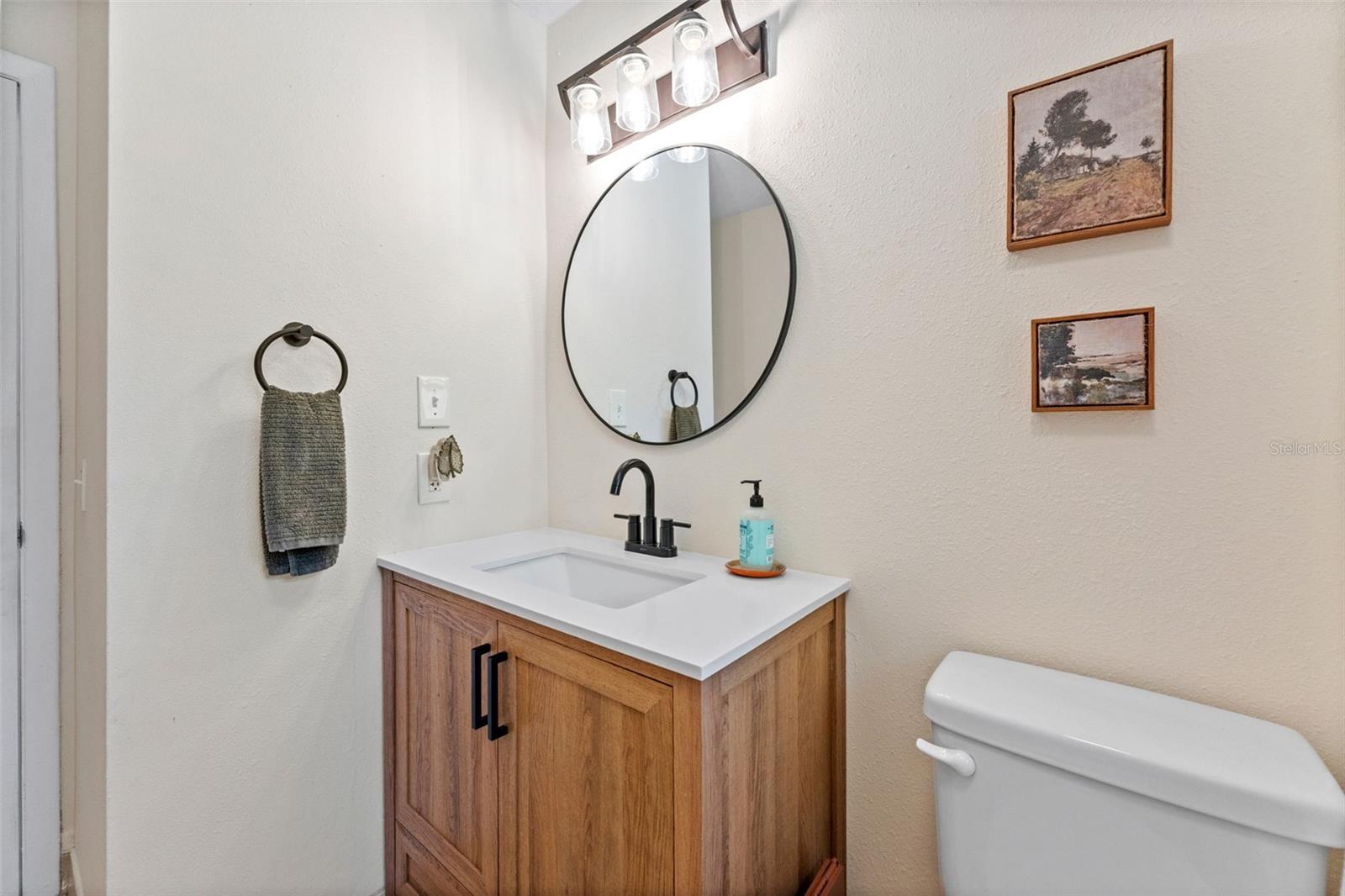 251 DAVISON AVE NE, ST PETERSBURG, FL, 33703