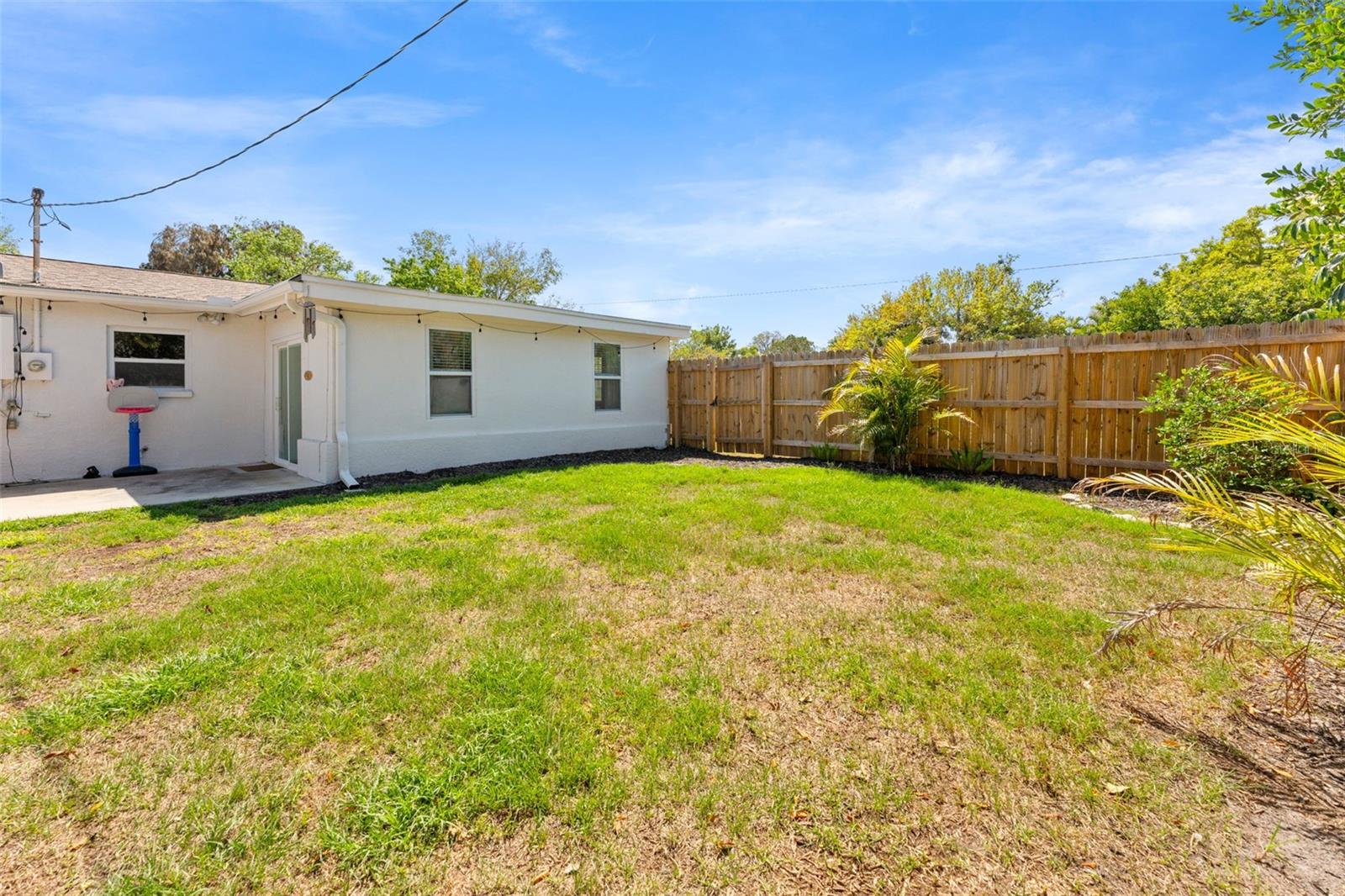 251 DAVISON AVE NE, ST PETERSBURG, FL, 33703