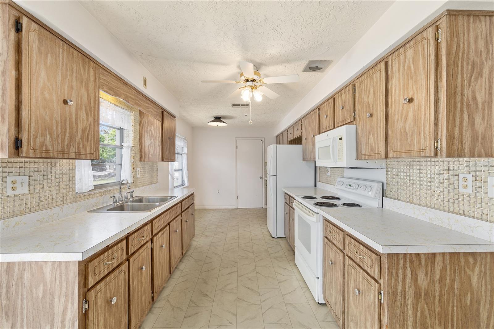 216 S BARBOUR ST, BEVERLY HILLS, FL, 34465