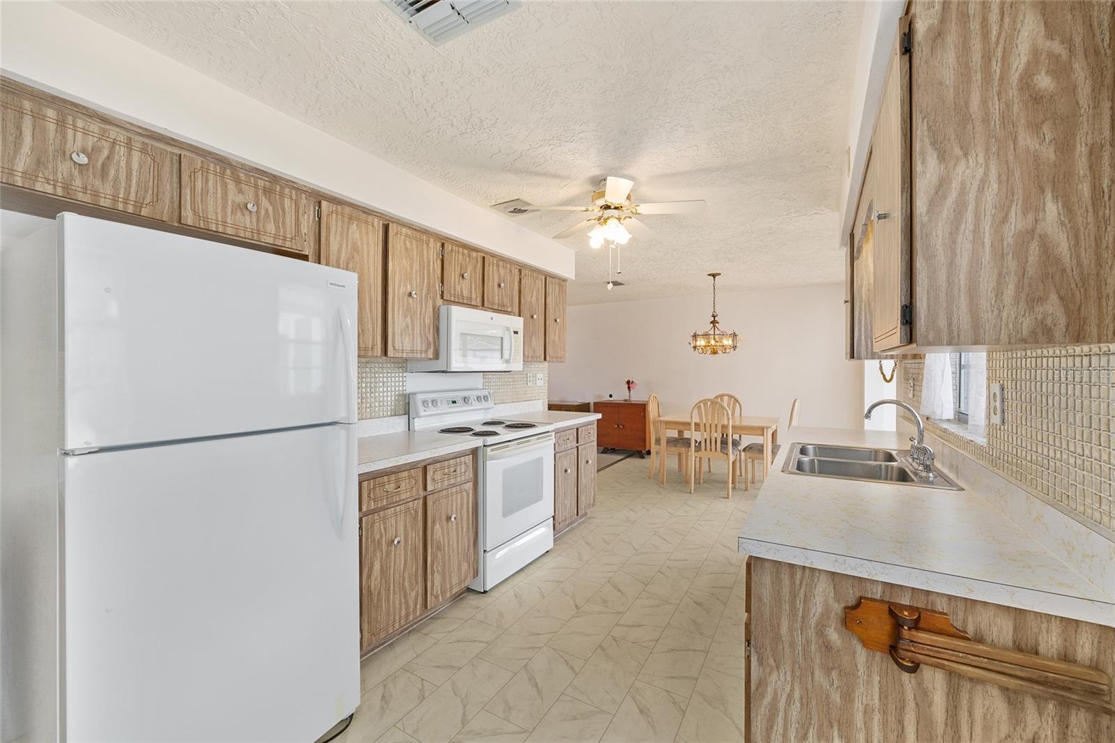 216 S BARBOUR ST, BEVERLY HILLS, FL, 34465