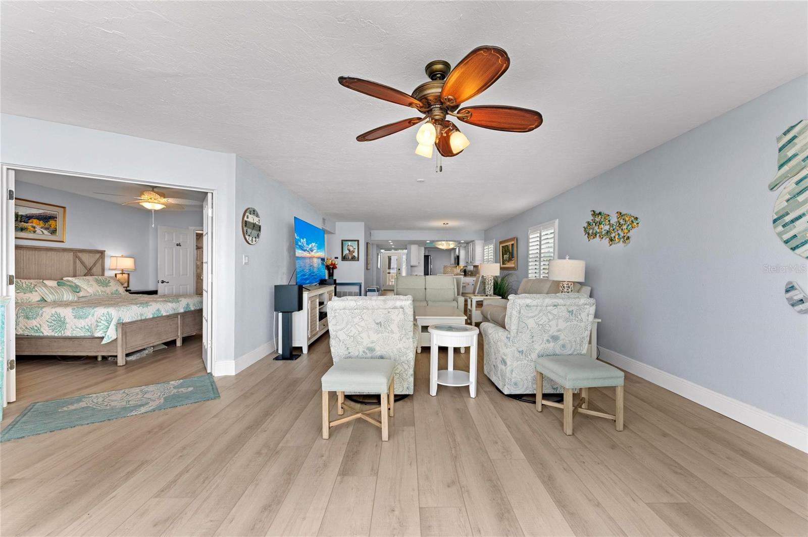 600 MANATEE AVE #106, HOLMES BEACH, FL, 34217
