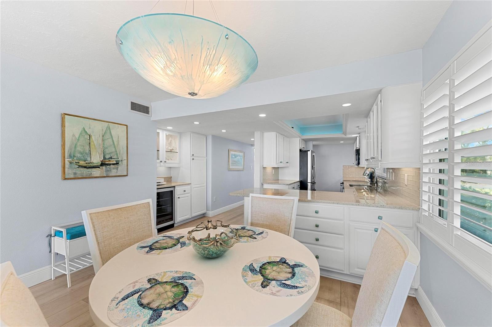 600 MANATEE AVE #106, HOLMES BEACH, FL, 34217
