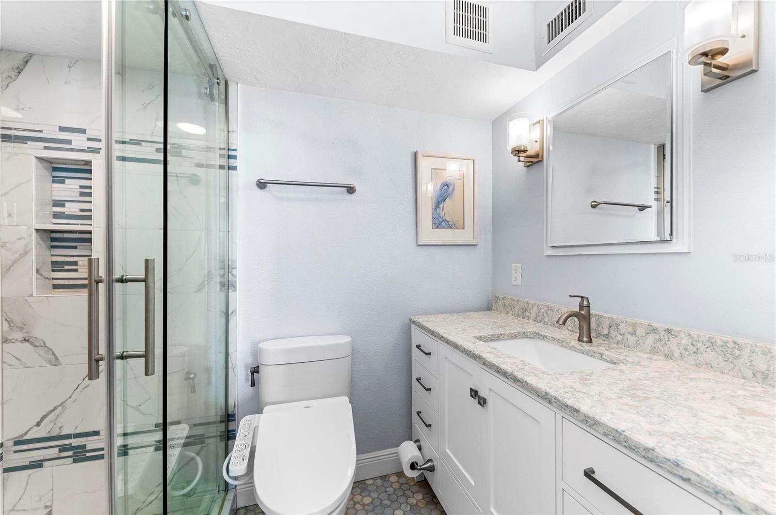 600 MANATEE AVE #106, HOLMES BEACH, FL, 34217