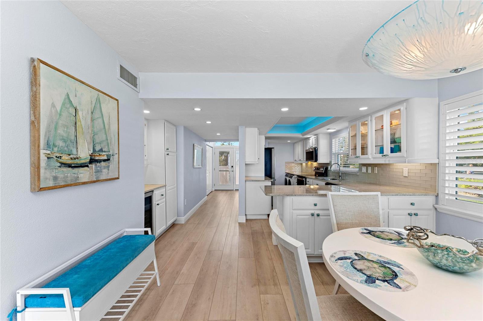 600 MANATEE AVE #106, HOLMES BEACH, FL, 34217