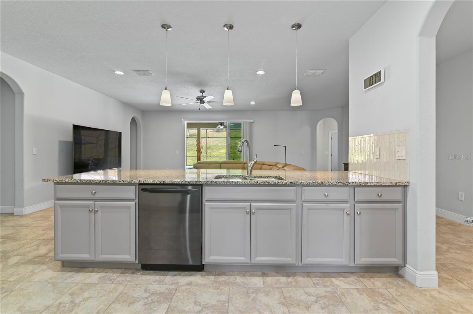 1533 SPINFISHER DR, APOPKA, FL, 32712