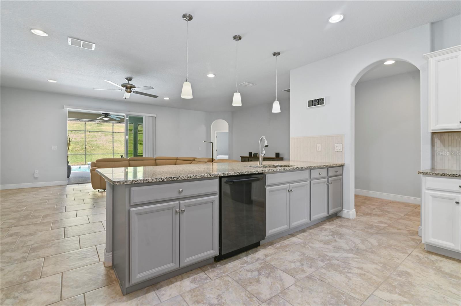 1533 SPINFISHER DR, APOPKA, FL, 32712