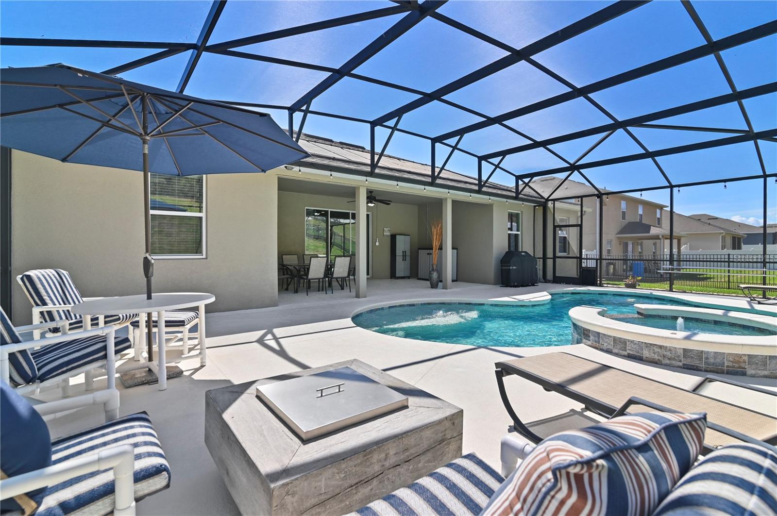 1533 SPINFISHER DR, APOPKA, FL, 32712