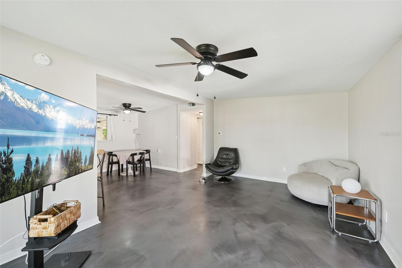 2416 EMORY AVE, BRADENTON, FL, 34207