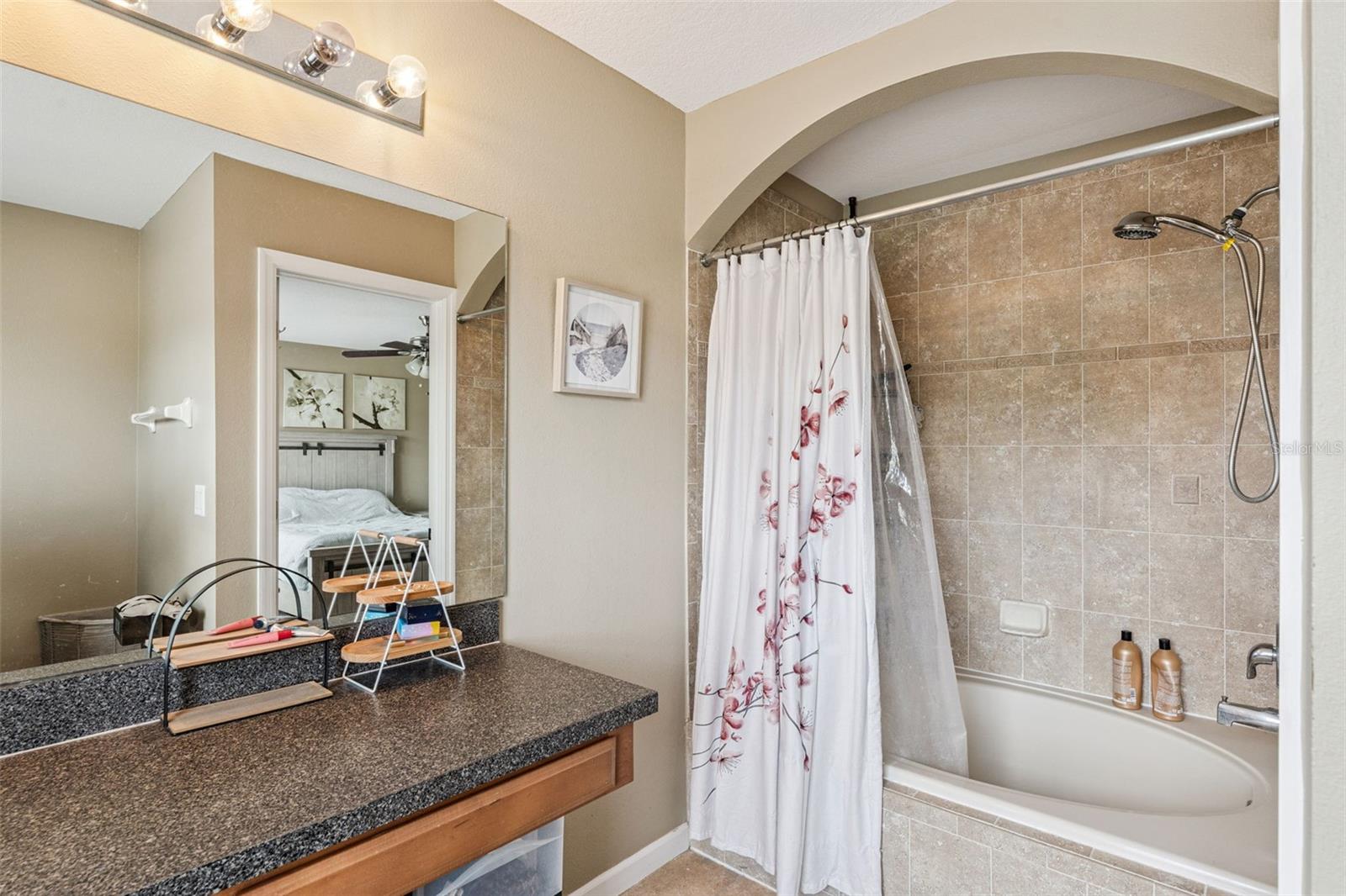 16583 CEDAR CREST DR, ORLANDO, FL, 32828