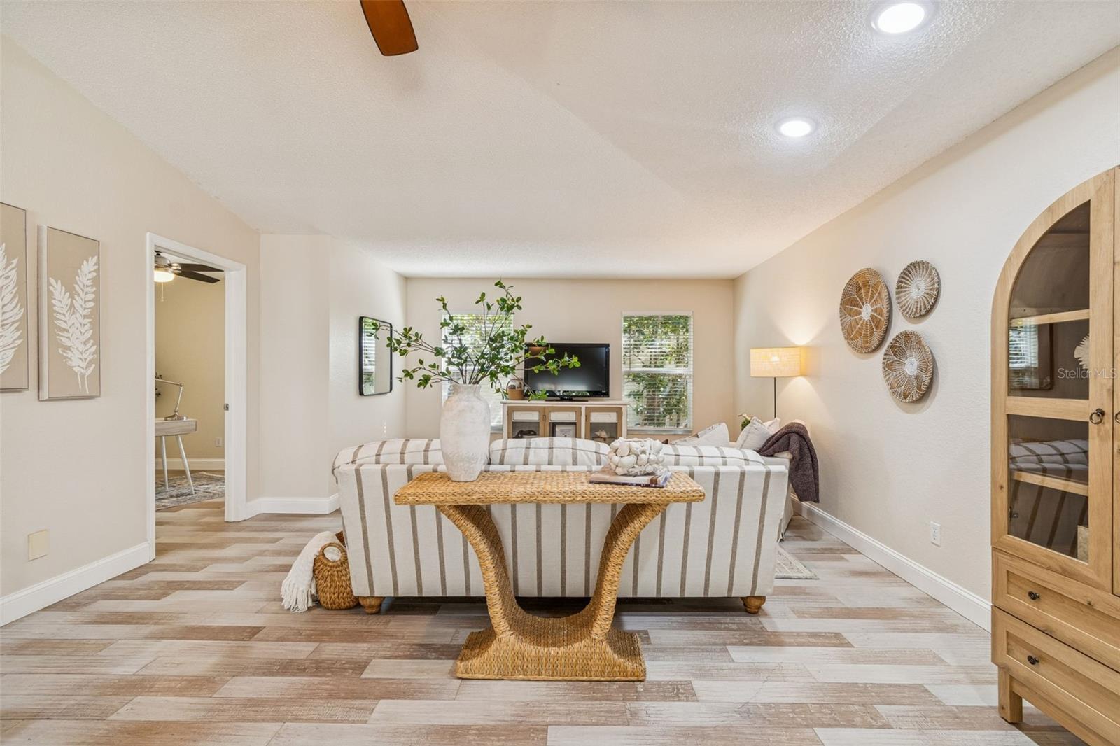 160 SAGE CIR, CRYSTAL BEACH, FL, 34681