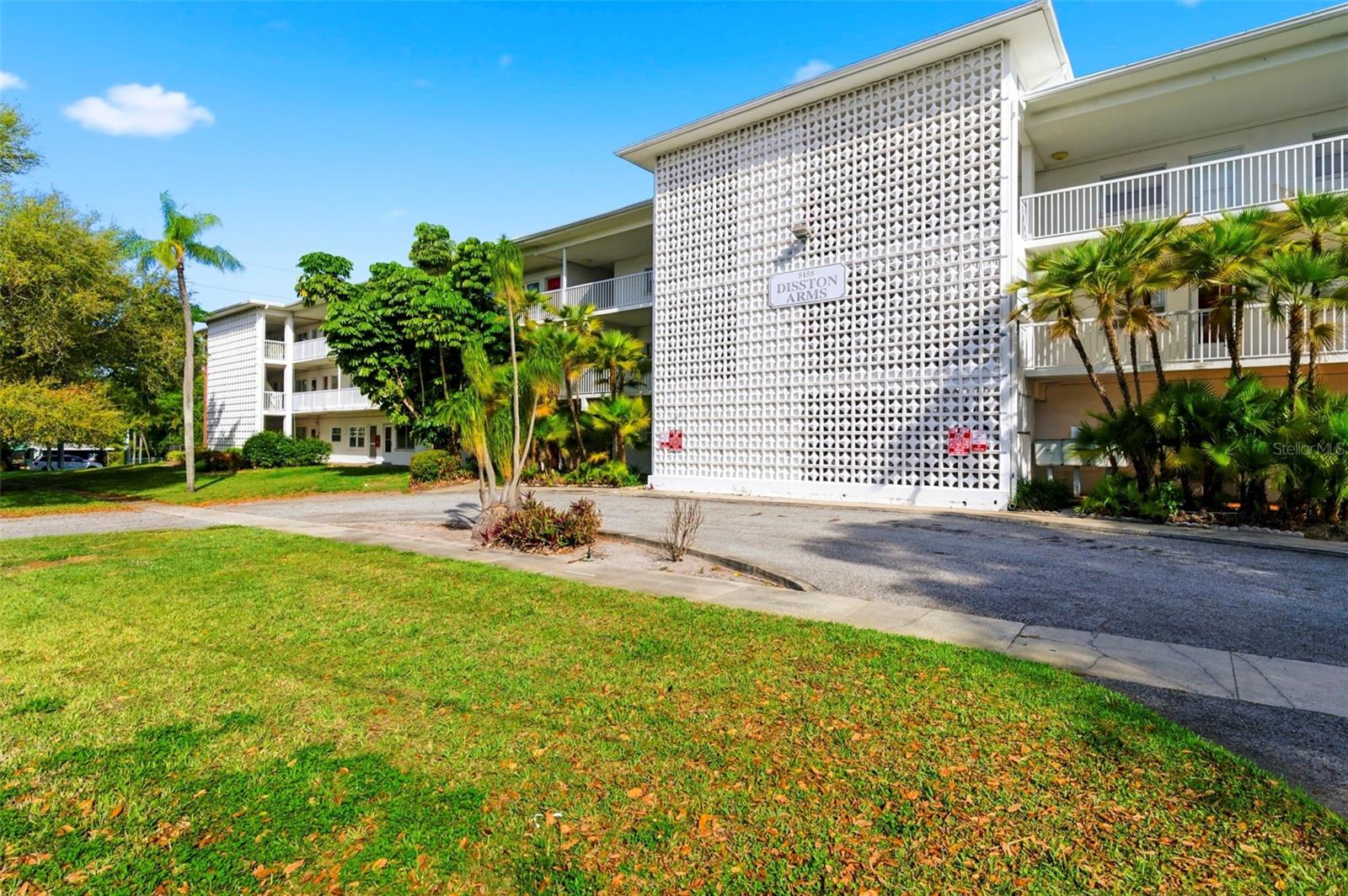 5155 9TH AVE N #104, ST PETERSBURG, FL, 33710