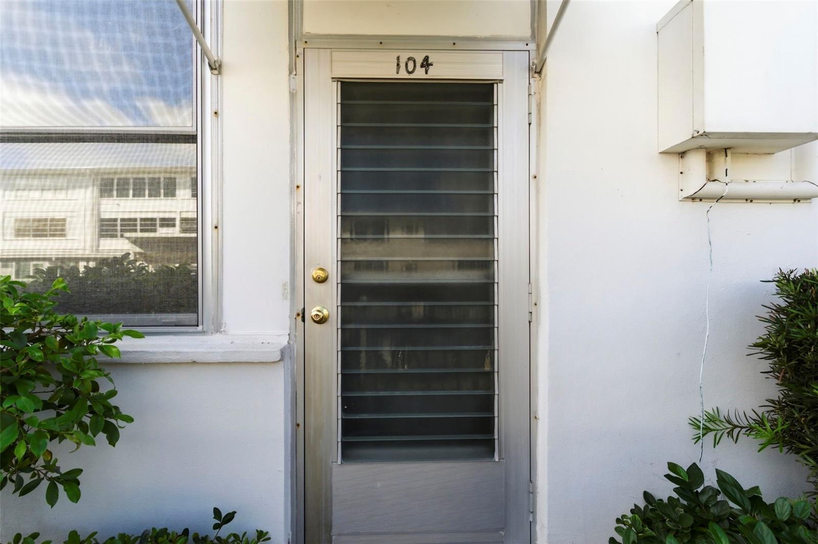 5155 9TH AVE N #104, ST PETERSBURG, FL, 33710