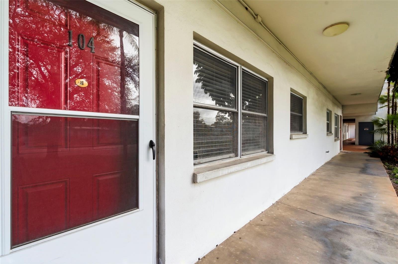 5155 9TH AVE N #104, ST PETERSBURG, FL, 33710