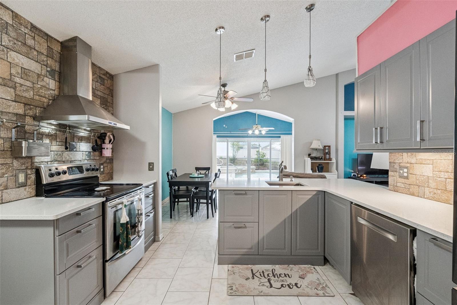 604 BENT OAK LOOP, DAVENPORT, FL, 33837