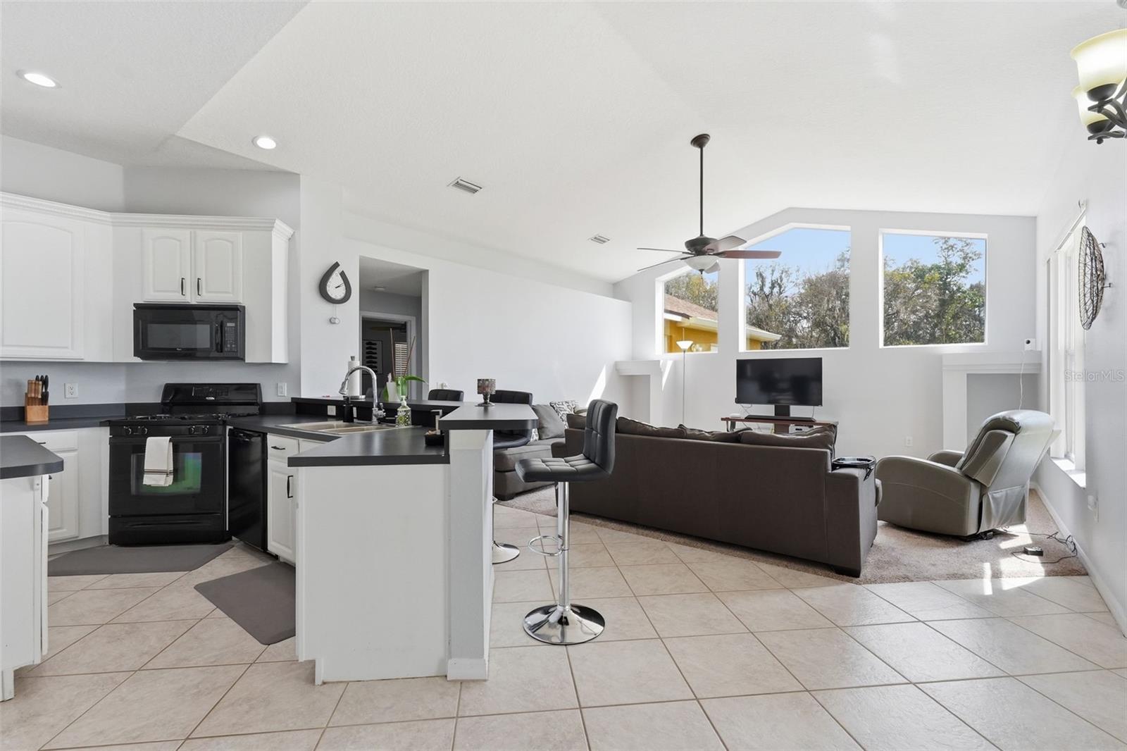 12329 CREEK EDGE DR, RIVERVIEW, FL, 33579