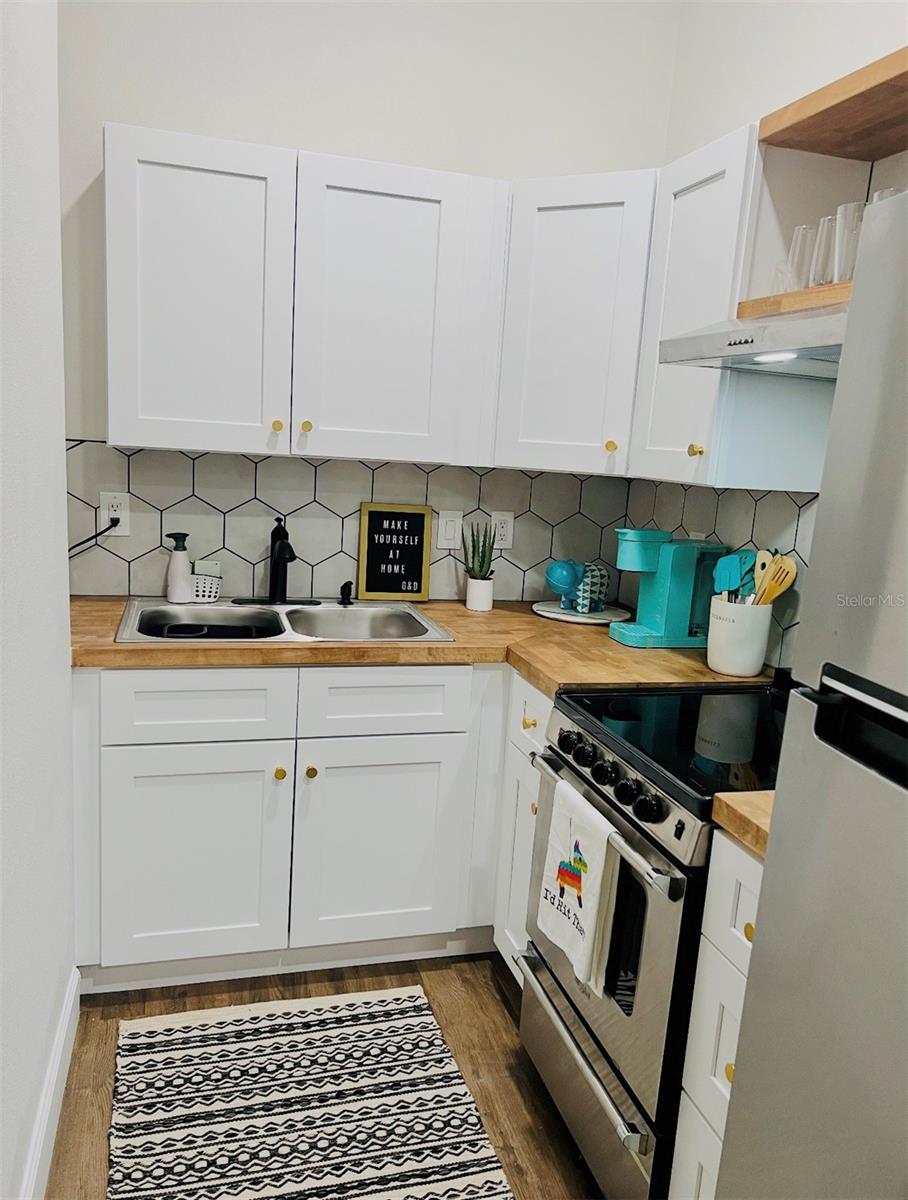 532 31ST ST S, ST PETERSBURG, FL, 33712