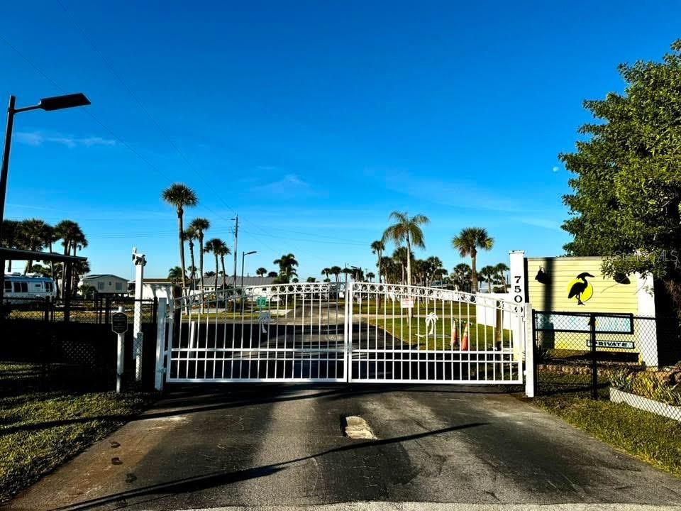 7500 PARK POINTE DR #52, ENGLEWOOD, FL, 34224