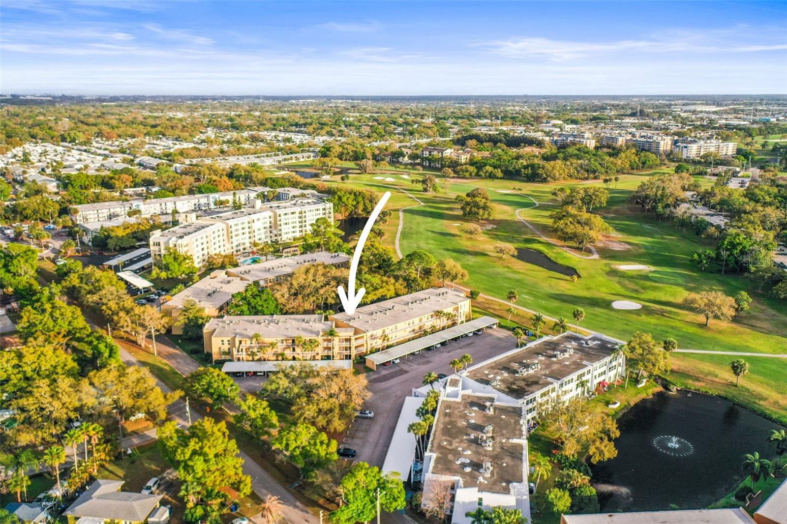 225 COUNTRY CLUB DR #D237, LARGO, FL, 33771