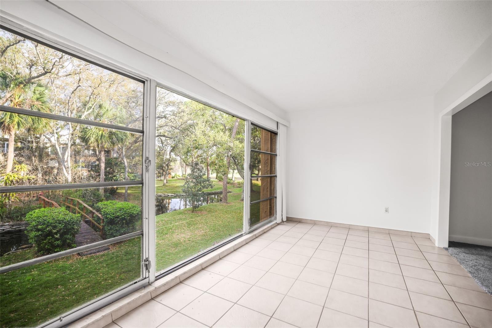 225 COUNTRY CLUB DR #D237, LARGO, FL, 33771