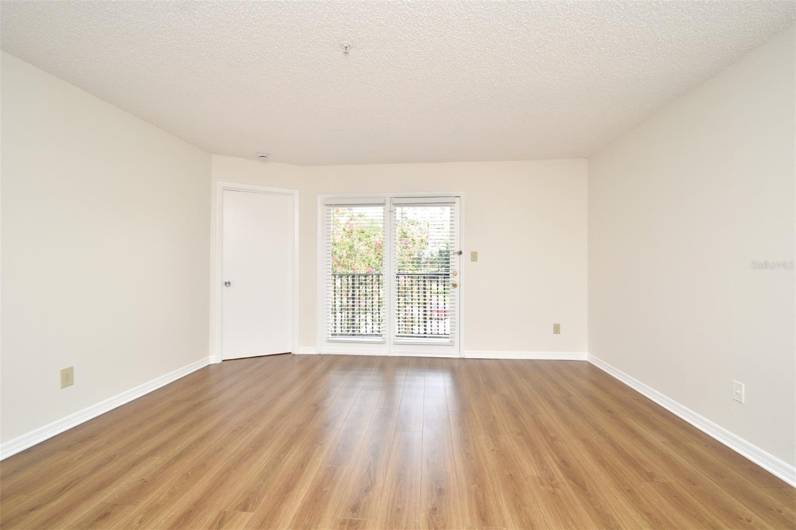 216 AFTON SQ #206, ALTAMONTE SPRINGS, FL, 32714