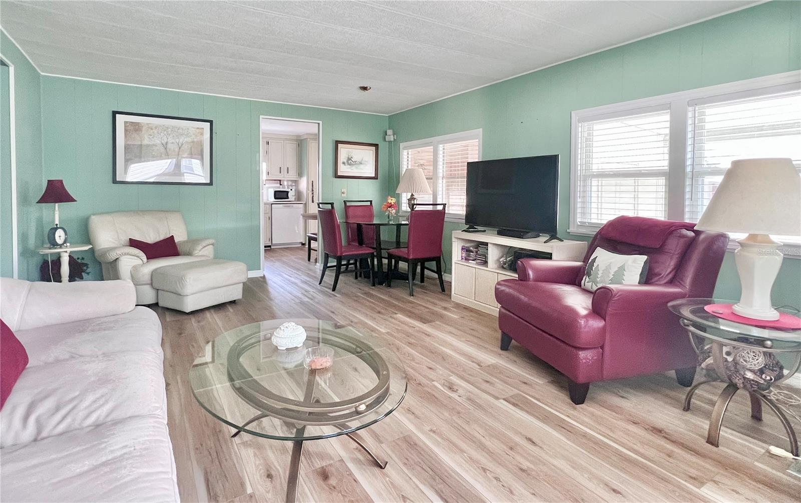 1100 BELCHER RD S #8, LARGO, FL, 33771