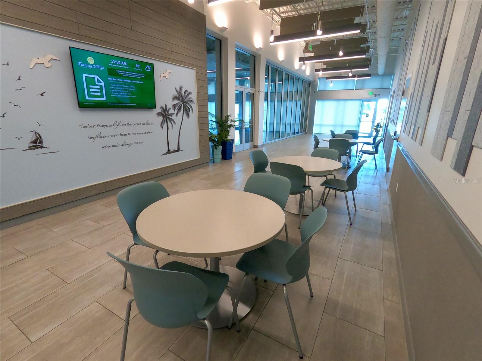 1100 BELCHER RD S #8, LARGO, FL, 33771