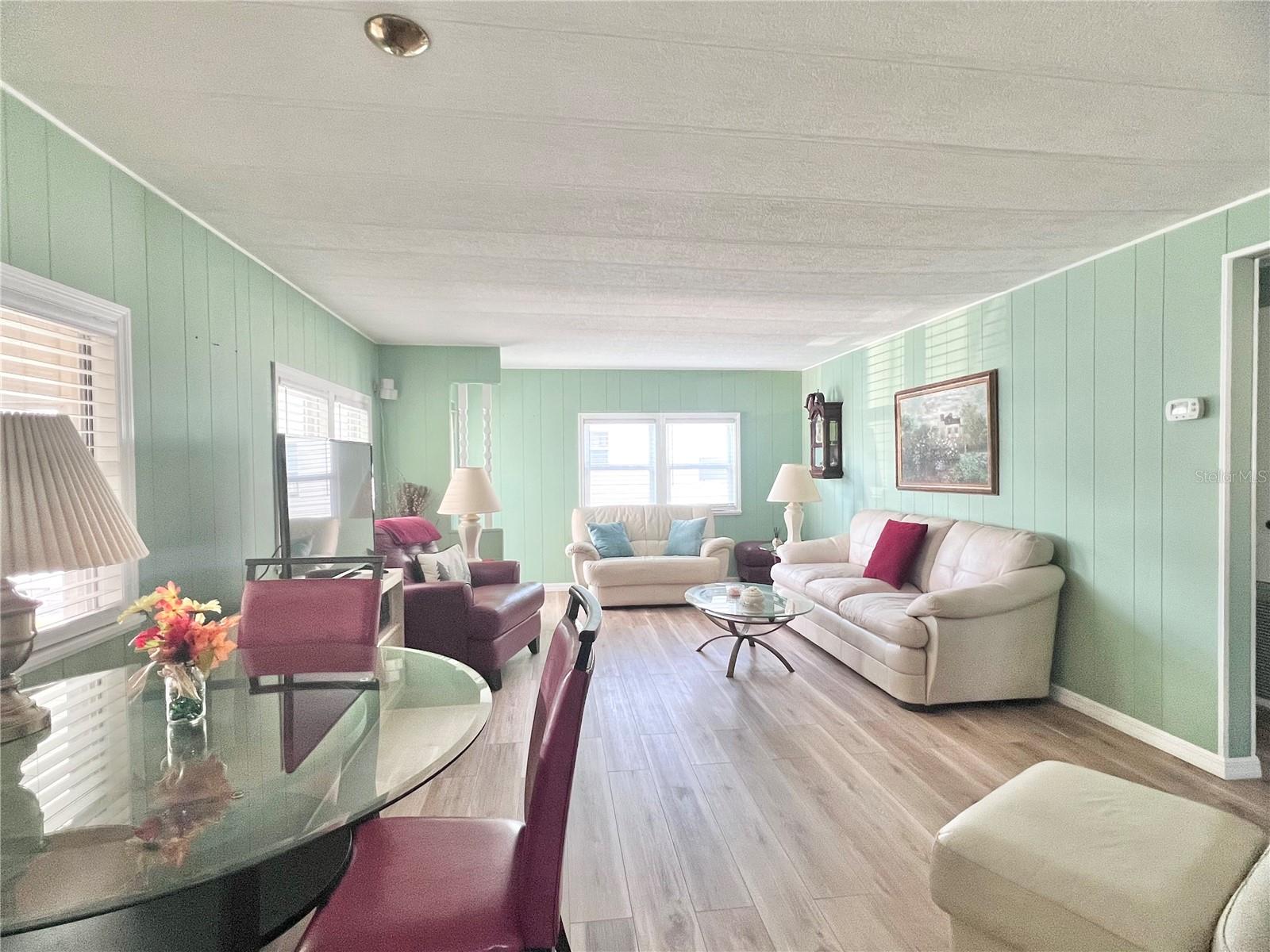 1100 BELCHER RD S #8, LARGO, FL, 33771