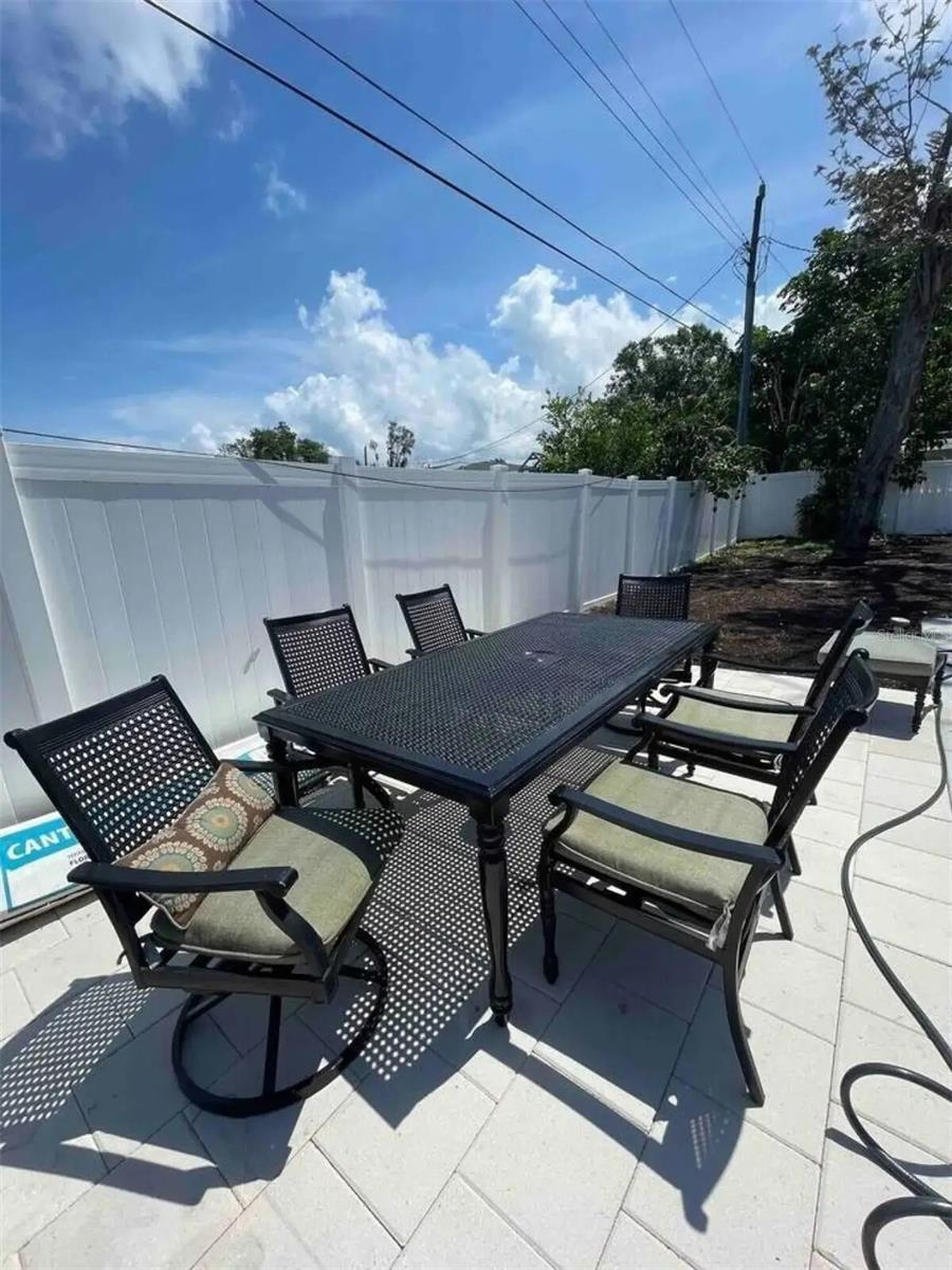 2539 TRINIDAD ST, SARASOTA, FL, 34231