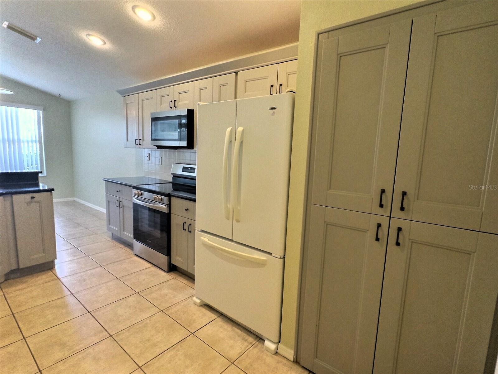 339 FAREHAM DR, VENICE, FL, 34293