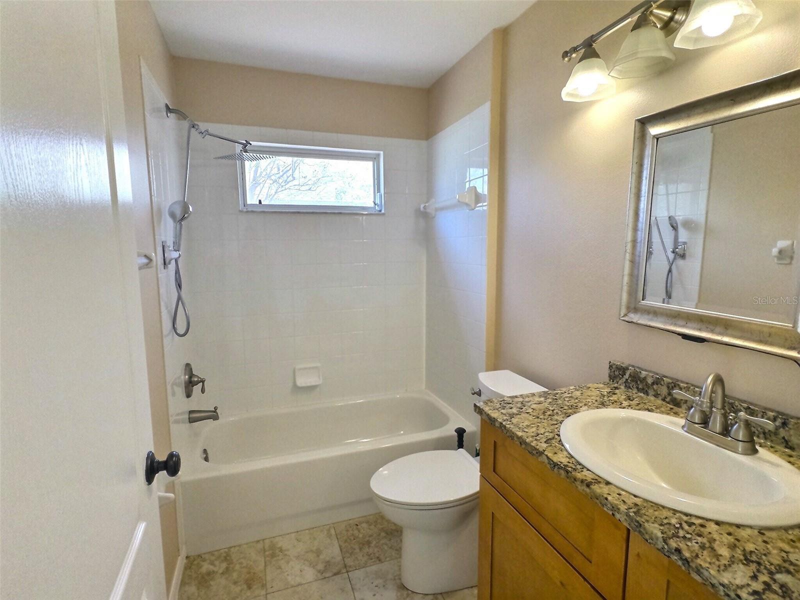 339 FAREHAM DR, VENICE, FL, 34293