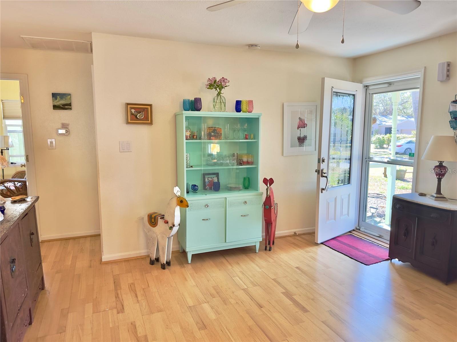 1208 HULL ST S, GULFPORT, FL, 33707