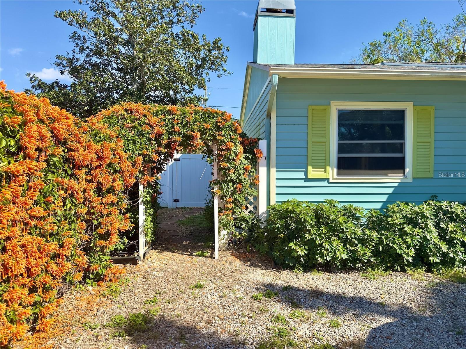 1208 HULL ST S, GULFPORT, FL, 33707