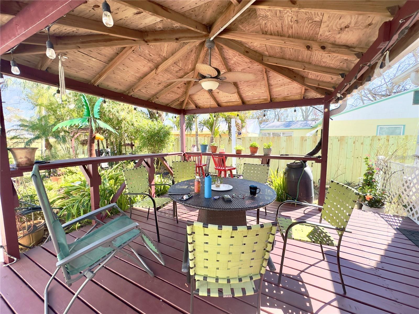 1208 HULL ST S, GULFPORT, FL, 33707