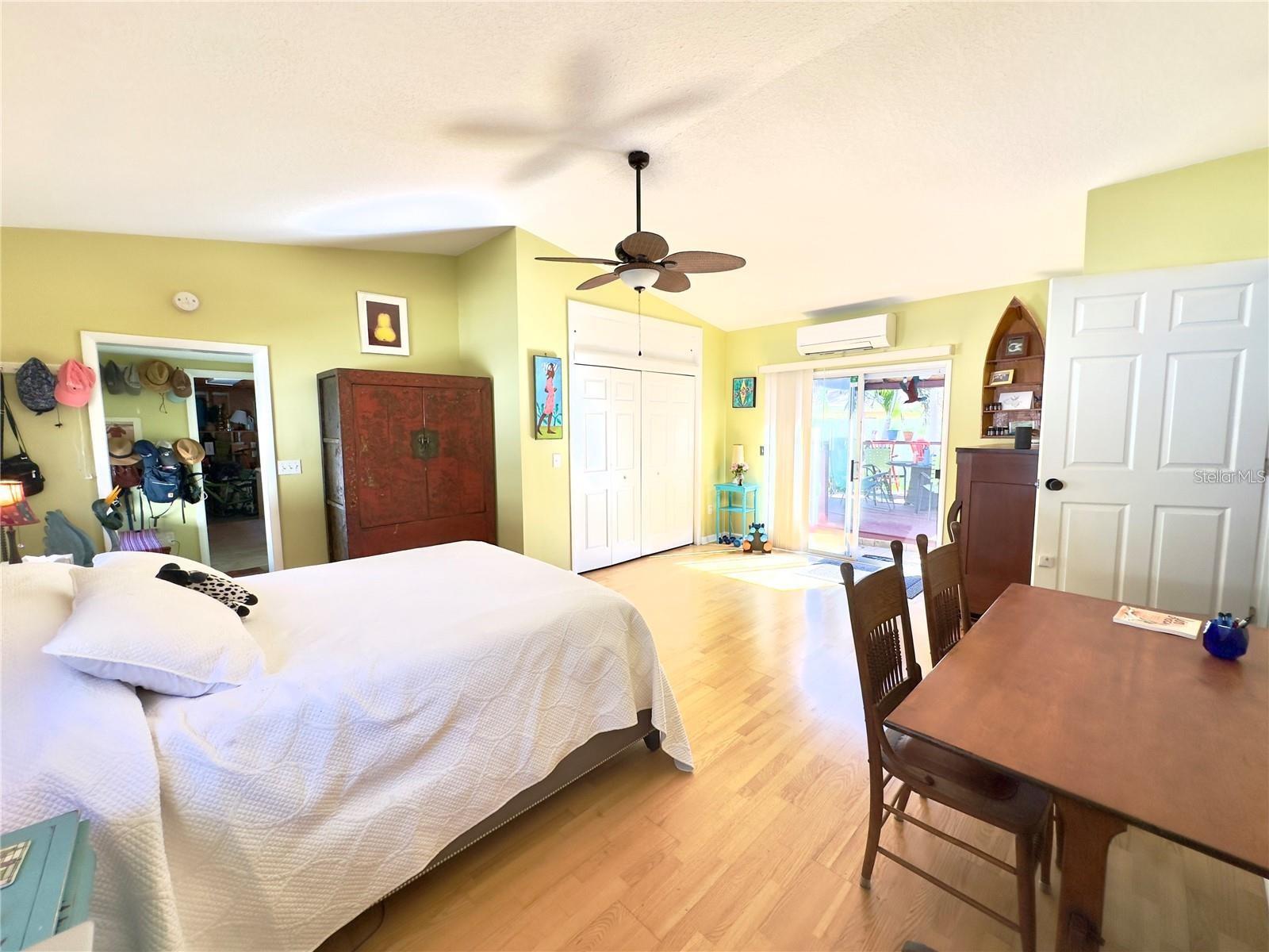 1208 HULL ST S, GULFPORT, FL, 33707