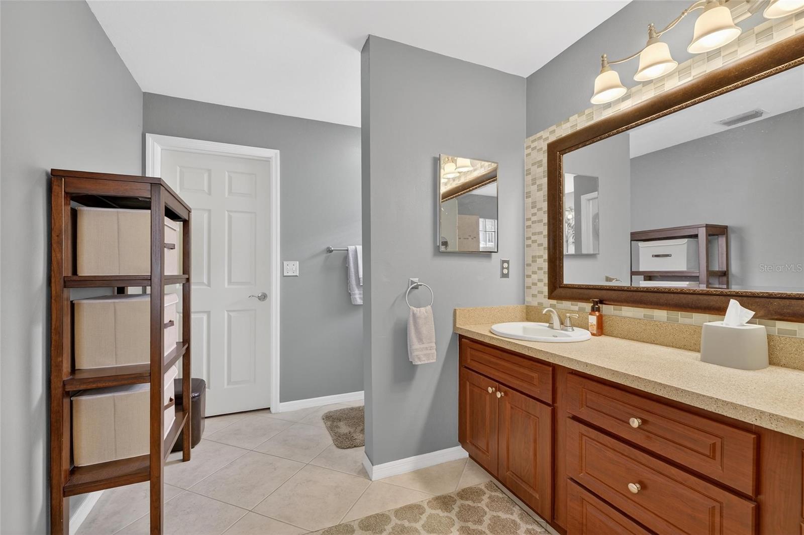 2316 E DEL WEBB BLVD, SUN CITY CENTER, FL, 33573