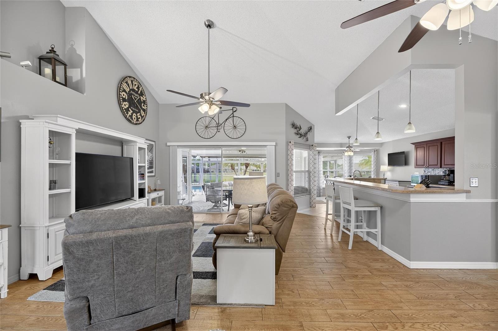 2316 E DEL WEBB BLVD, SUN CITY CENTER, FL, 33573