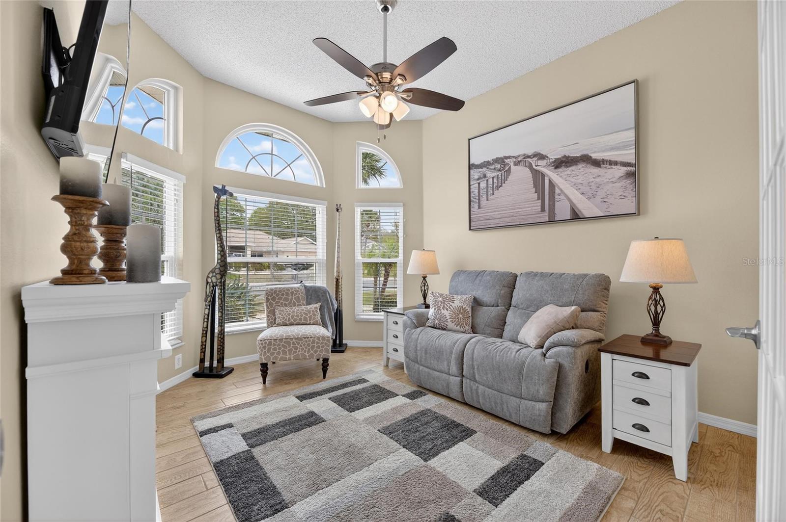 2316 E DEL WEBB BLVD, SUN CITY CENTER, FL, 33573