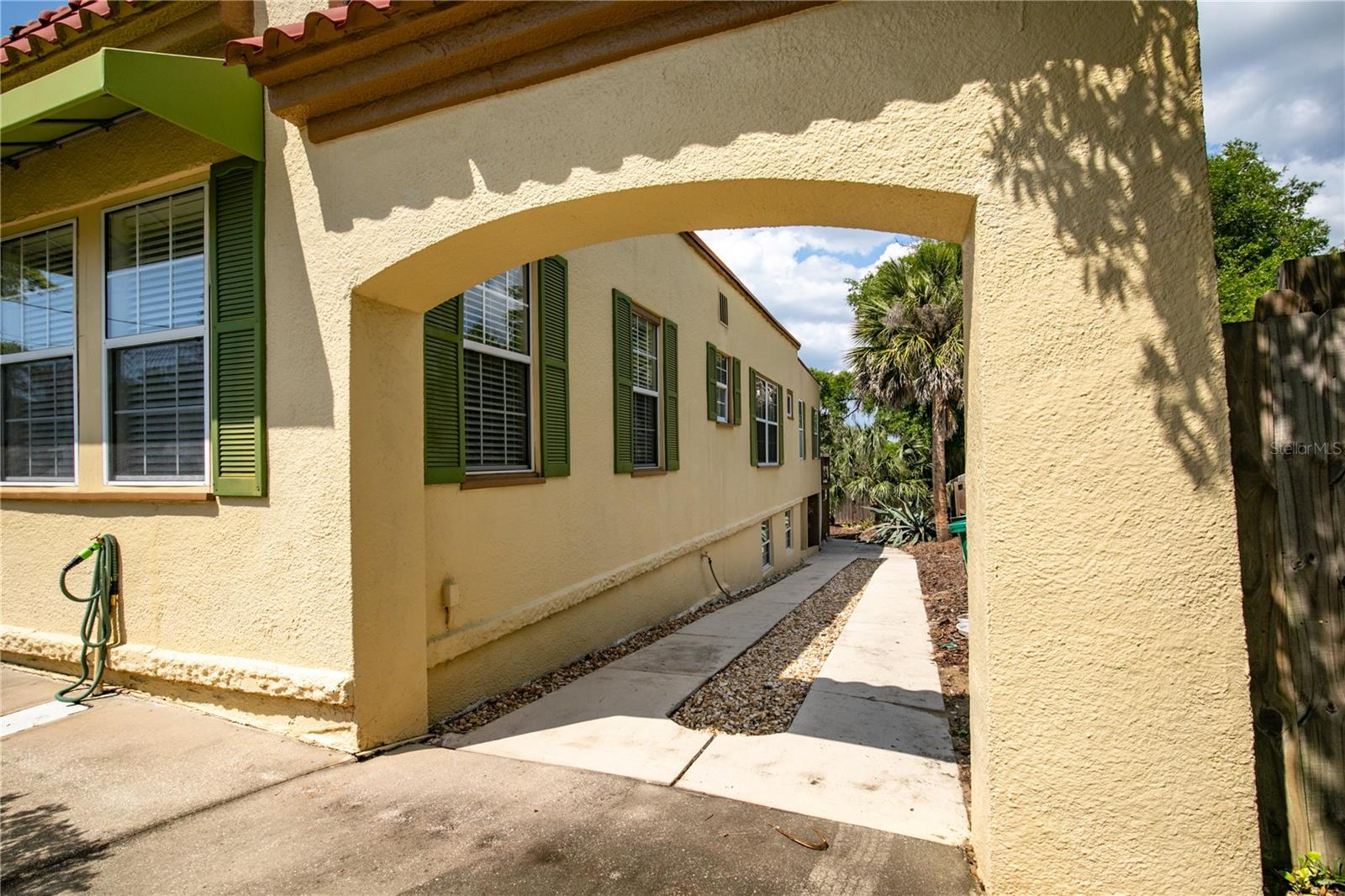 809 POINSETTIA DR, EUSTIS, FL, 32726