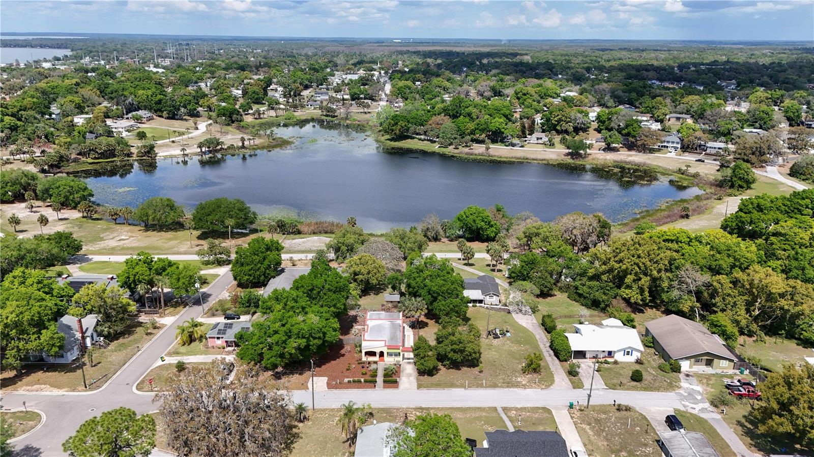 809 POINSETTIA DR, EUSTIS, FL, 32726