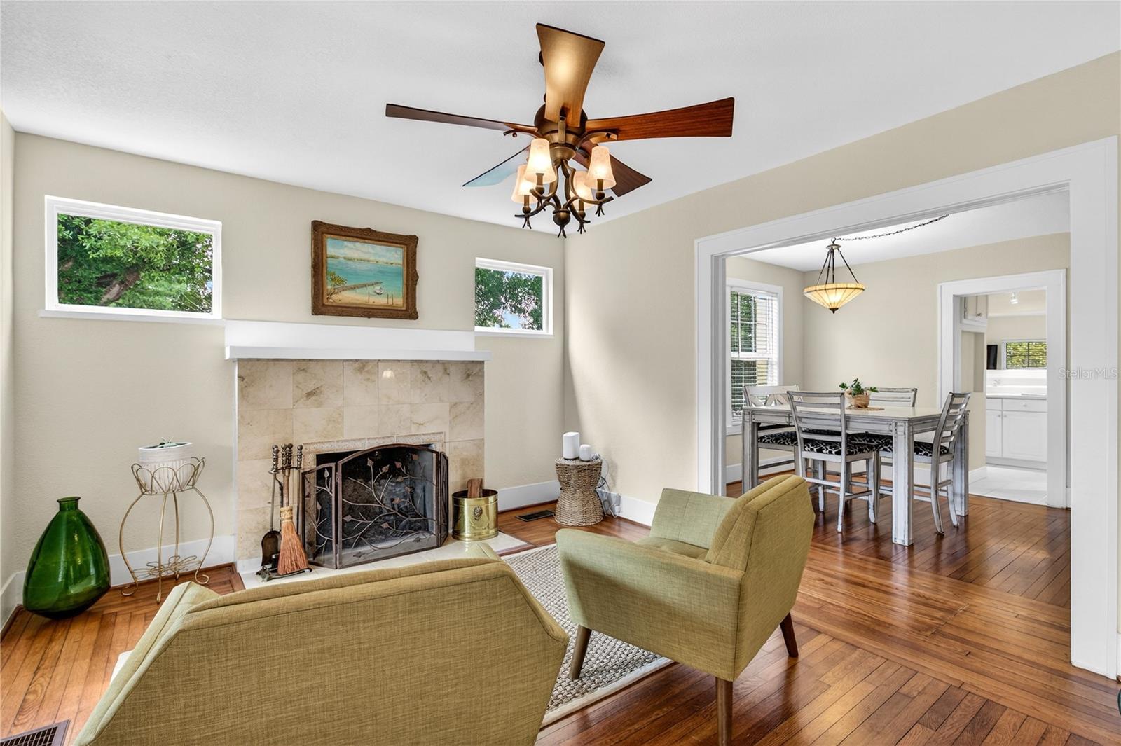 809 POINSETTIA DR, EUSTIS, FL, 32726