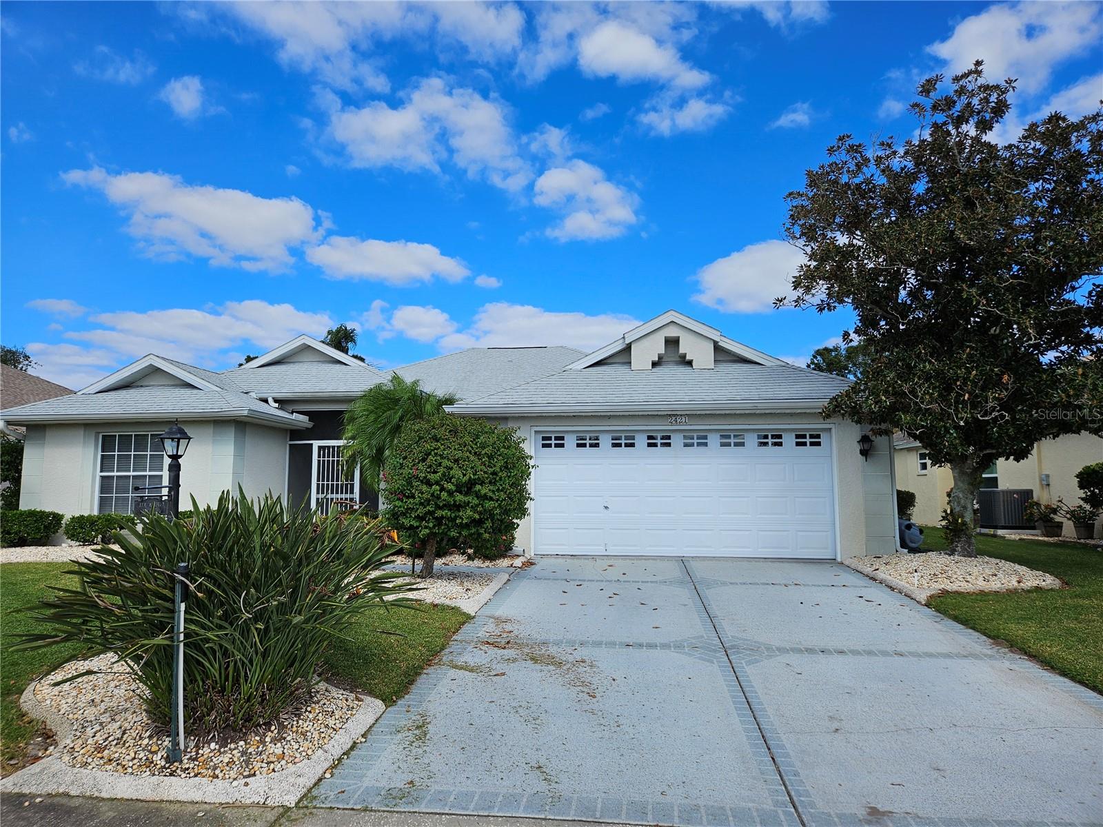 2421 E DEL WEBB BLVD, SUN CITY CENTER, FL, 33573