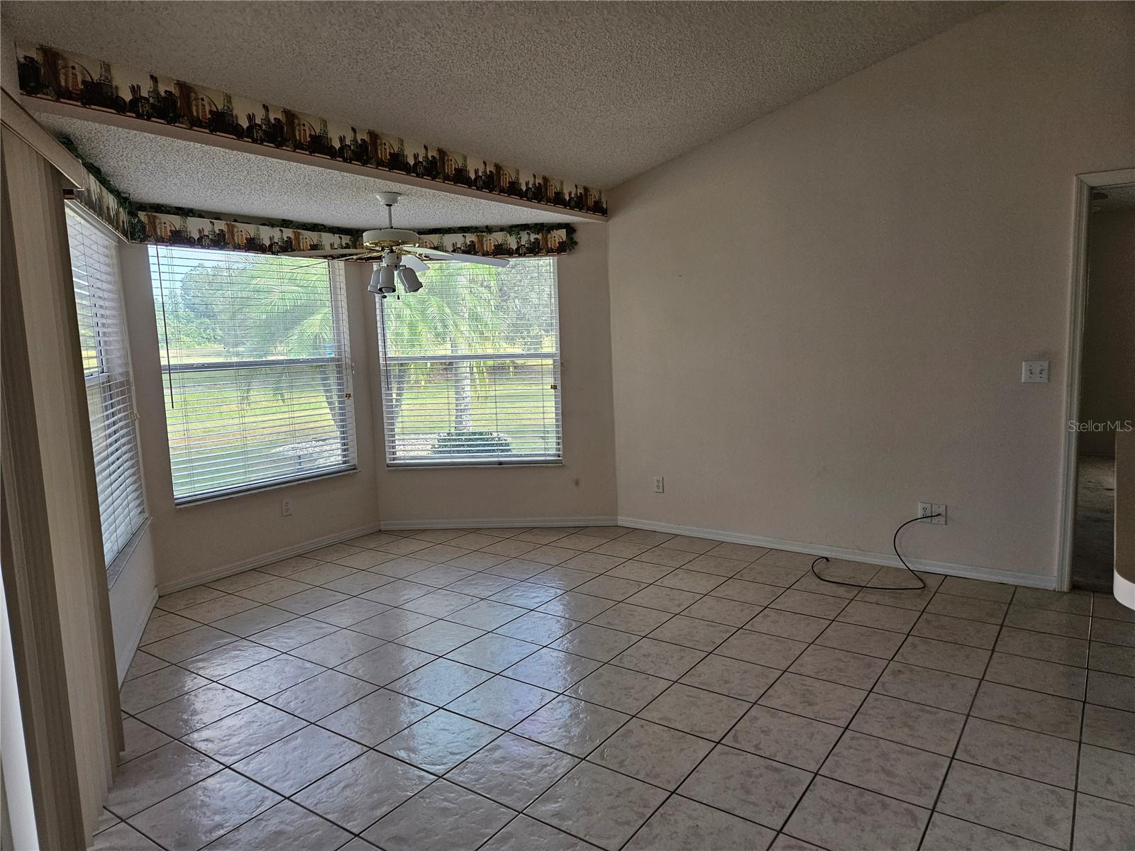 2421 E DEL WEBB BLVD, SUN CITY CENTER, FL, 33573