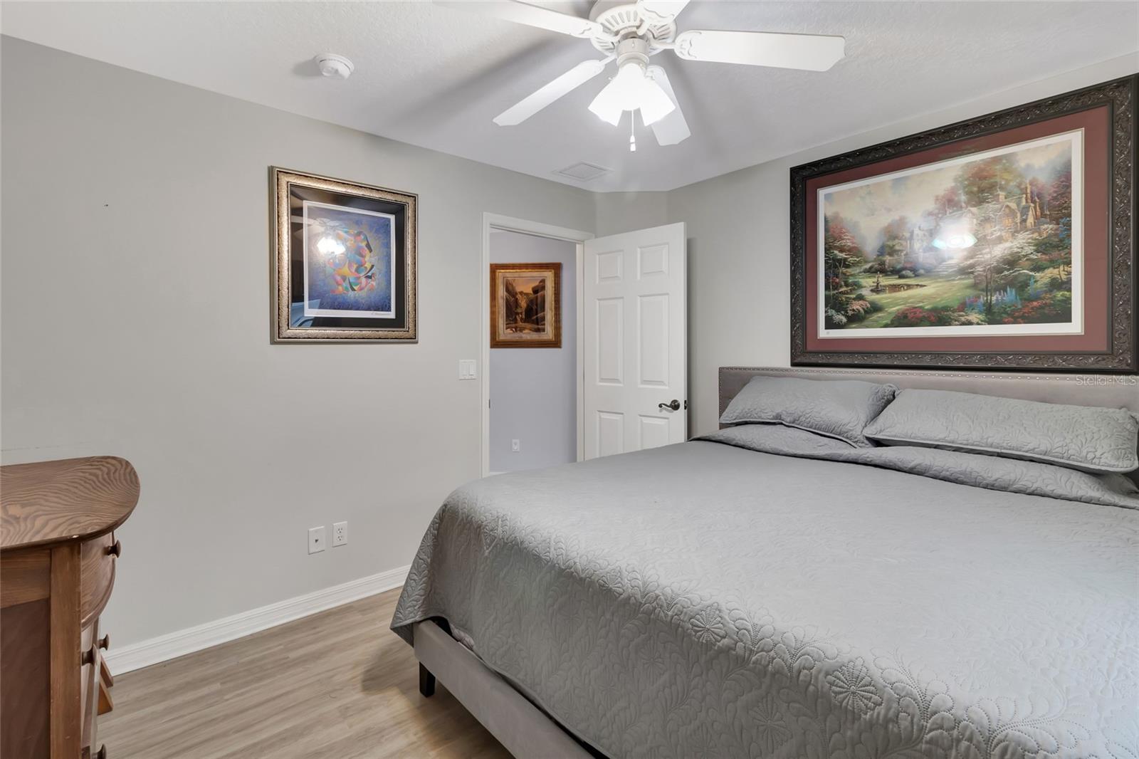 26903 HONEYMOON AVE, LEESBURG, FL, 34748