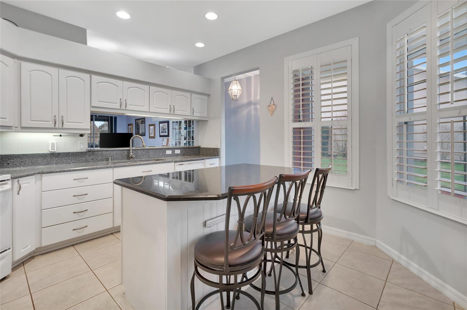 26903 HONEYMOON AVE, LEESBURG, FL, 34748