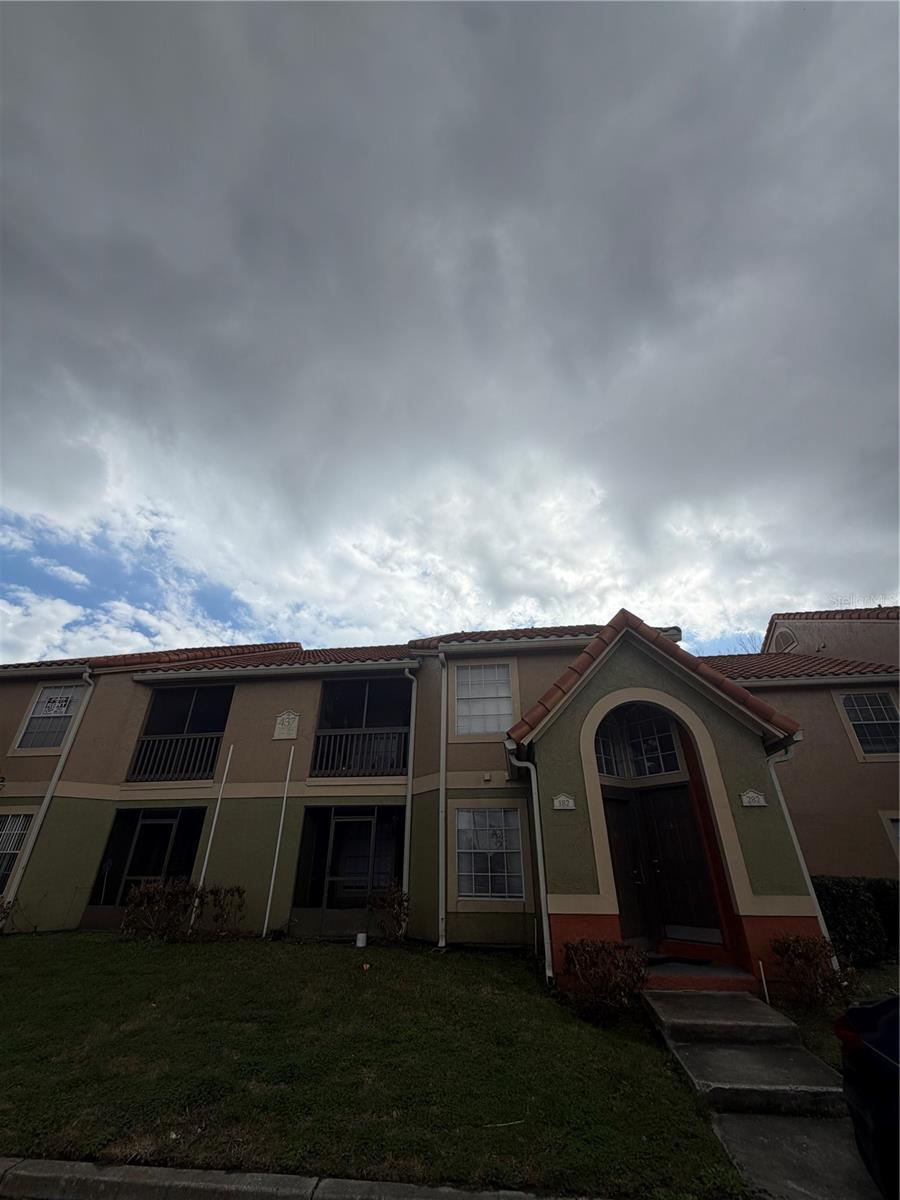 437 FOUNTAINHEAD CIR #182, KISSIMMEE, FL, 34741